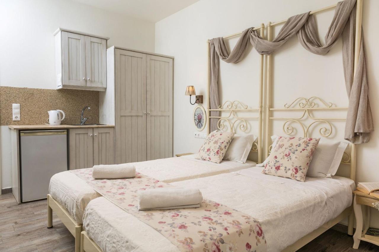 Naxos Petite Studios Agios Prokopios  Bagian luar foto