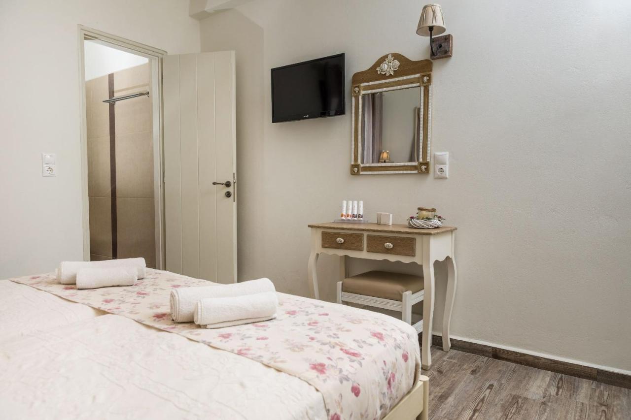 Naxos Petite Studios Agios Prokopios  Bagian luar foto