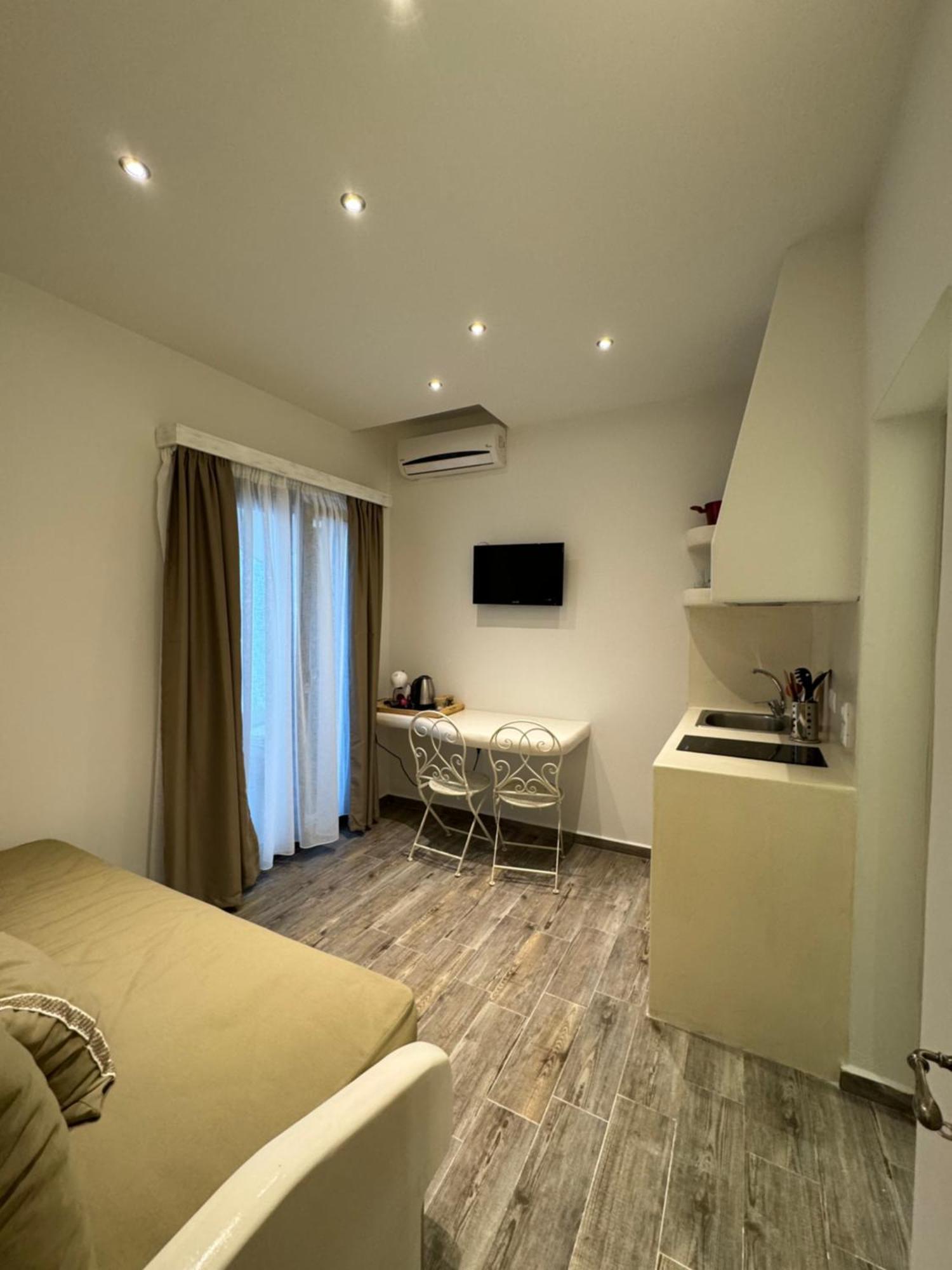 Naxos Petite Studios Agios Prokopios  Bagian luar foto